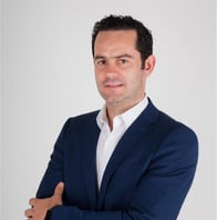 TRANQUILIDADE: Agente Agostinho César Mediação Seguros Unipessoal Lda. Foto de Agente