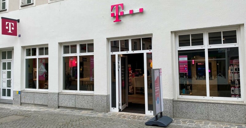 Store photo