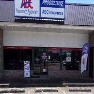 Front of Direct Auto store at 11748 Coursey Boulevard, Baton Rouge