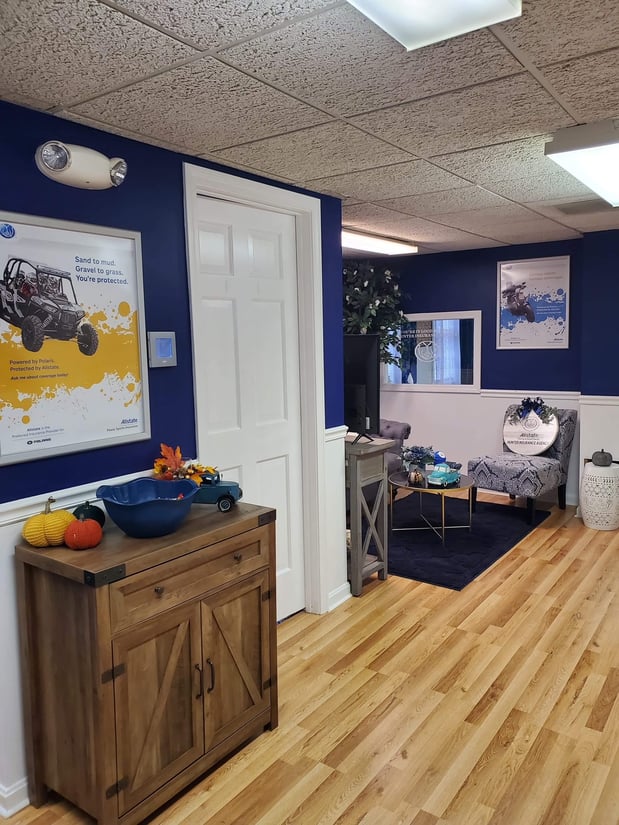Office entrance & waiting room