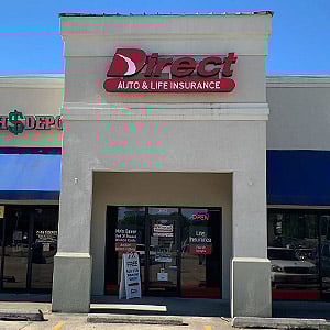 Direct Auto Insurance storefront located at 201 Highway 82 West, Indianola