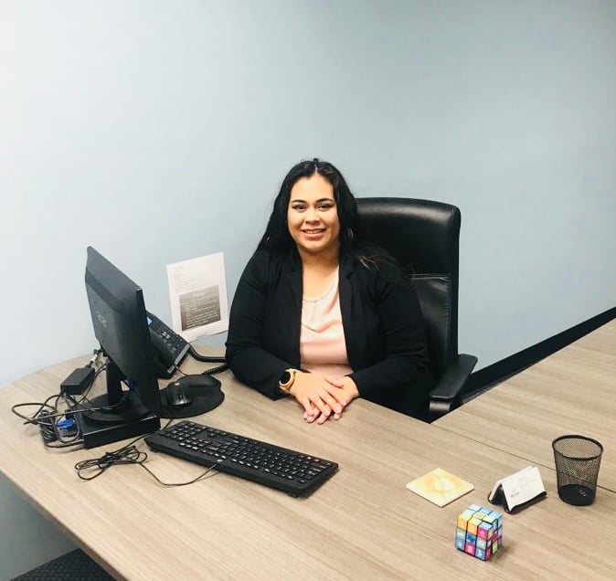 Sales Associate Mariflor