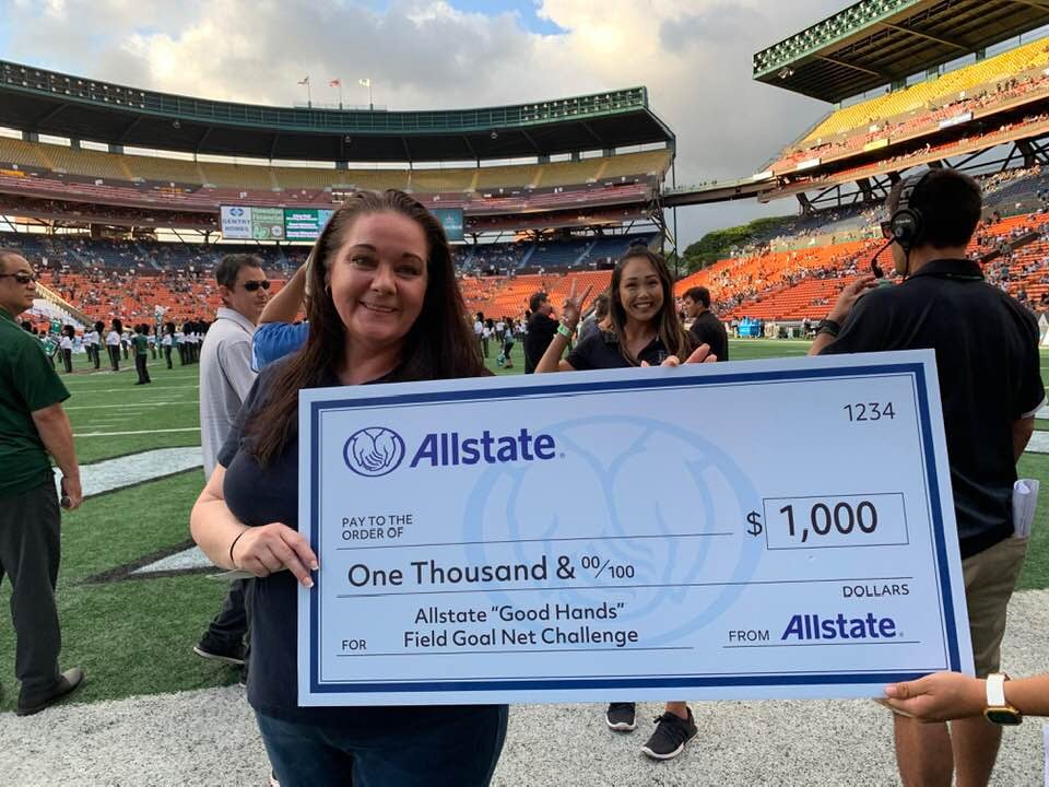 Check I got to award to the "Good Hands" field goal net challenge winner