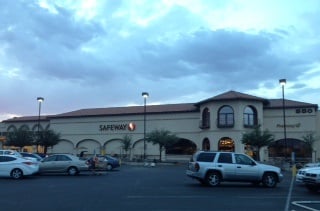Safeway store front picture of 550 E Bell Rd in Phoenix AZ