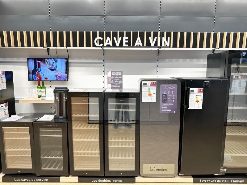 Retrouvez nos caves à vins au rayon électroménager de votre magasin boulanger avignon le pontet. Suivant vos besoins nous disposons de la cave à vin de vieillissement ou de conservation, ainsi que de cave à vin de service, de préparation, et bien sûre de la cave à vin mixte.