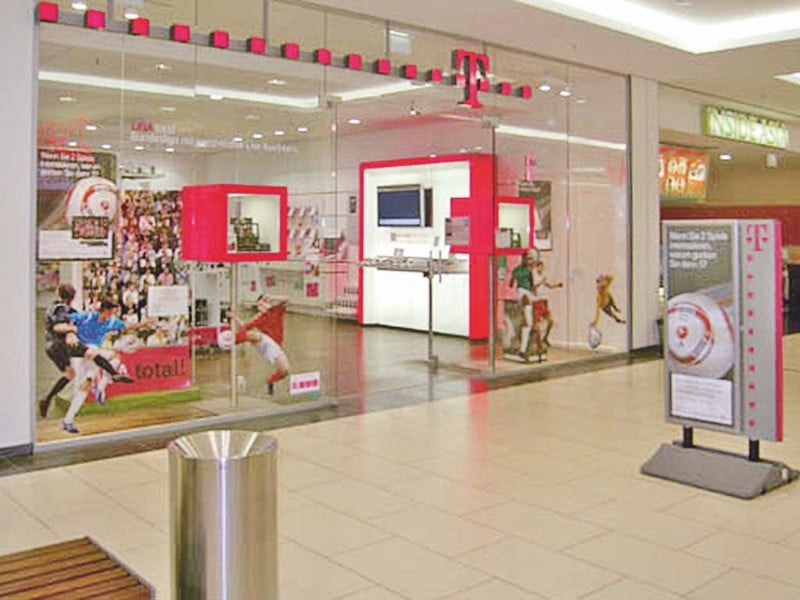 Store photo