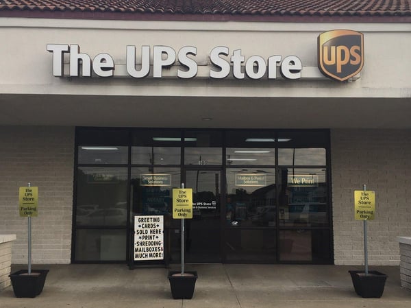 Facade of The UPS Store The Professional Center