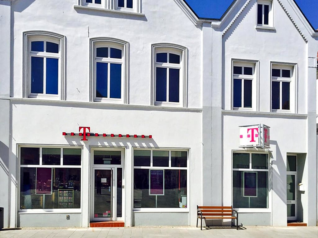Store photo