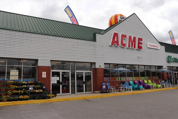 Acme Markets store front picture at 100 Suburban Dr in Newark DE