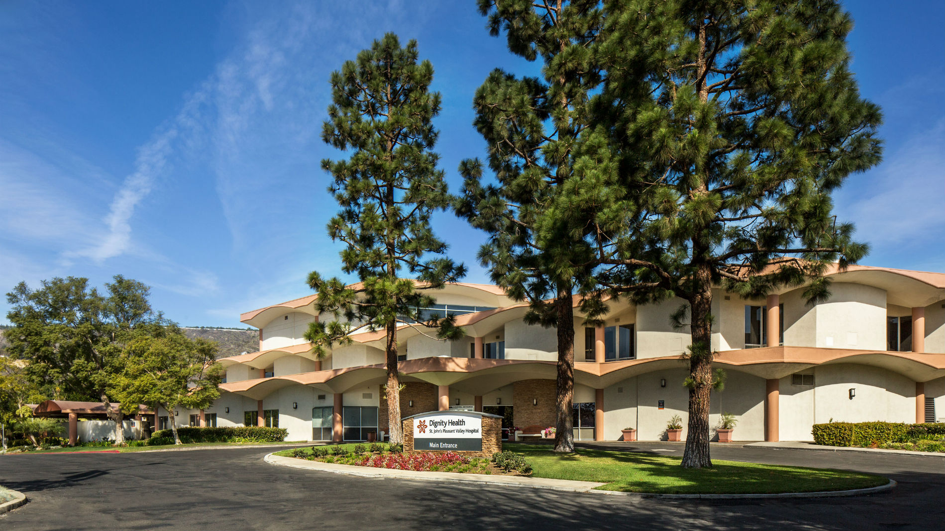 St. John's Pleasant Valley Hospital