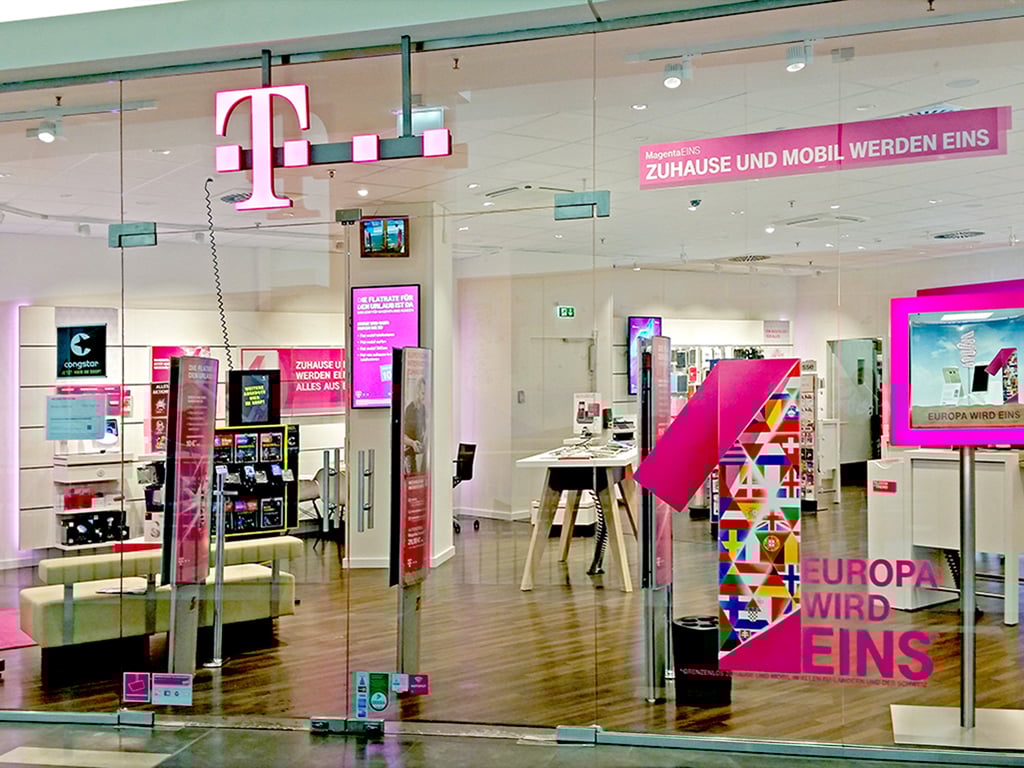 Store photo