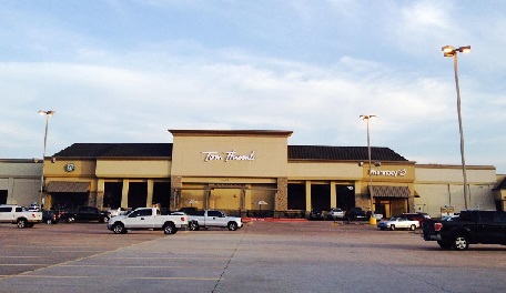 Tom Thumb Store Front Picture at 745 Cross Timbers Rd in Flower Mound TX