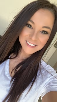 Photo of Amanda Pence
