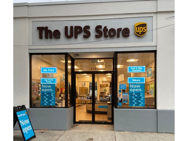 Facade of The UPS Store Downtown Charleston on Meeting Street