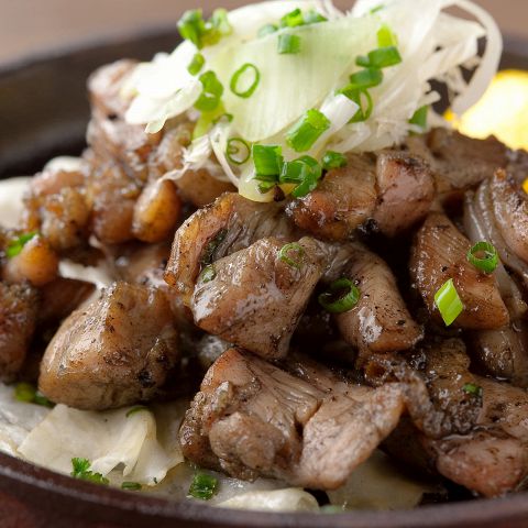 鶏もも肉の炭火焼き