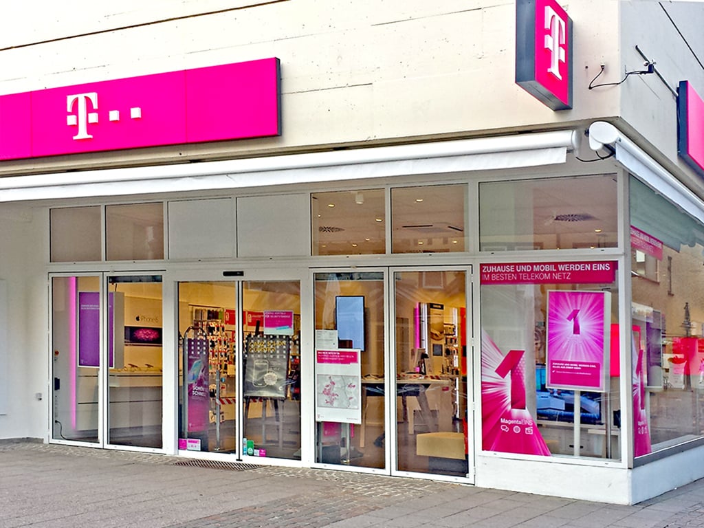 Store photo