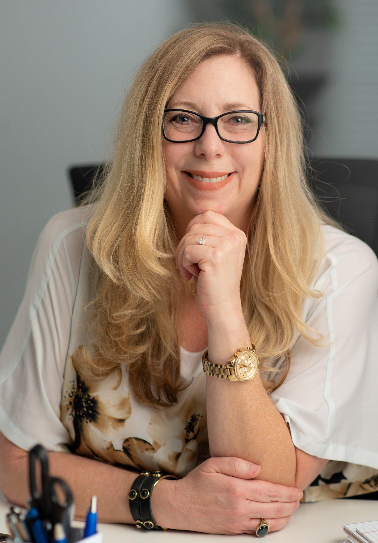 Photo of Lori Walker