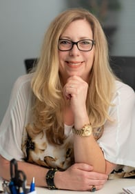 Photo of Lori Walker