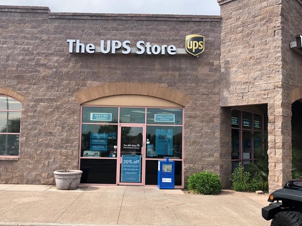 Exterior storefront image of The UPS Store #2060 in Phoenix, AZ