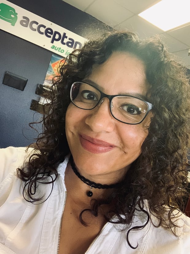 Martha Rivas ? Martha Rivas : Agent Photo