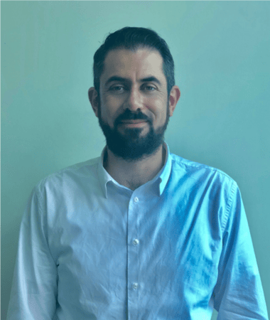 Julián Rave Sánchez's headshot