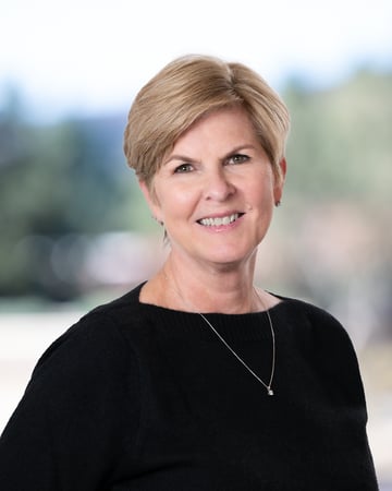 Photo of Elisa Decker