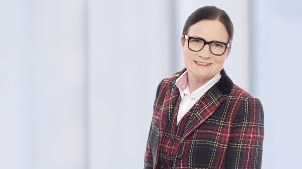 Bernhardine Prass. Ihre Ansprechpartnerin für die Barmenia Versicherung in Ratingen.