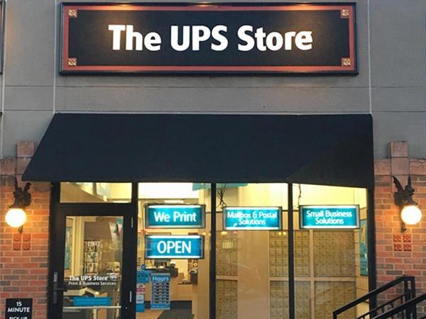 Image of the store front of The UPS Store 1782