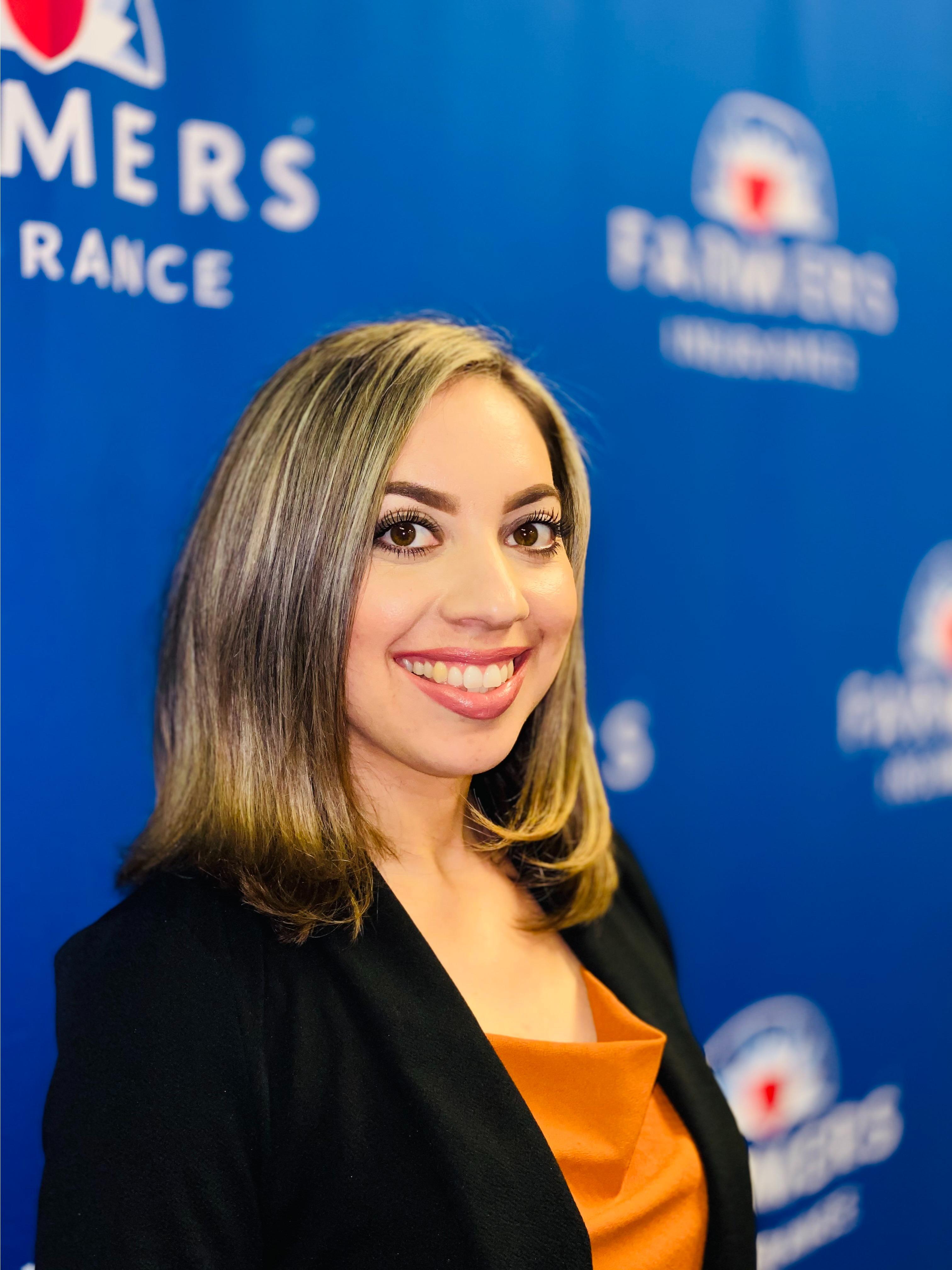 Photo of Lisa Carlin
