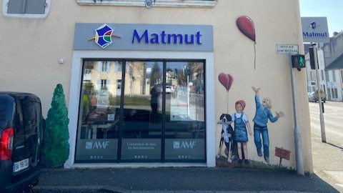 Façade de l'agence au 96 Faubourg Saint-Nicolas à Beaune