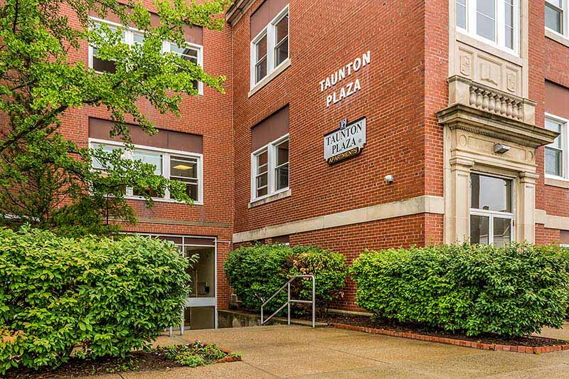 Taunton Plaza, a Picerne Inc. community