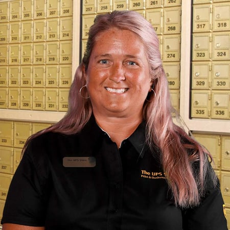 Female Associate Store Manager
