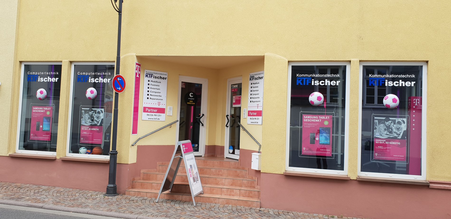 Store photo