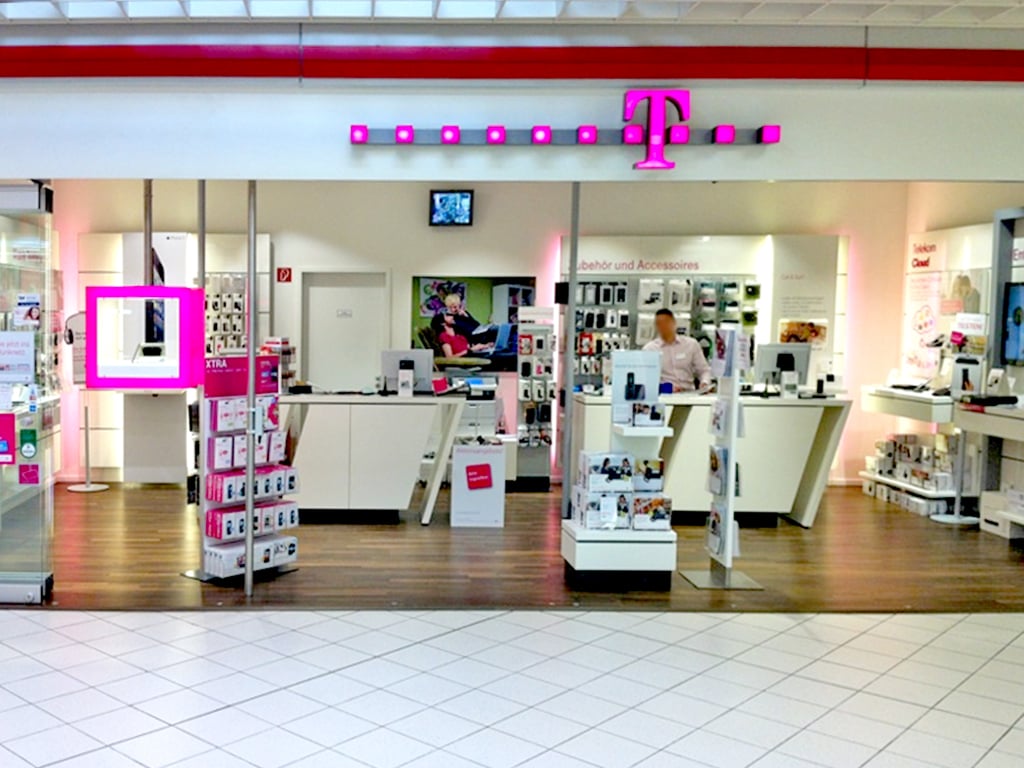 Store photo