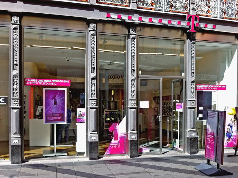 Store photo