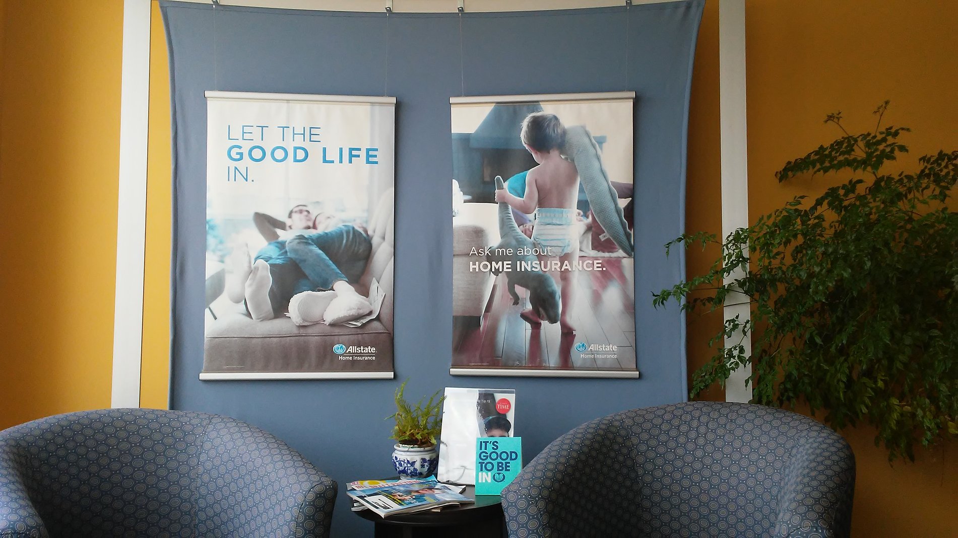 Our comfortable Customer Welcome area!
