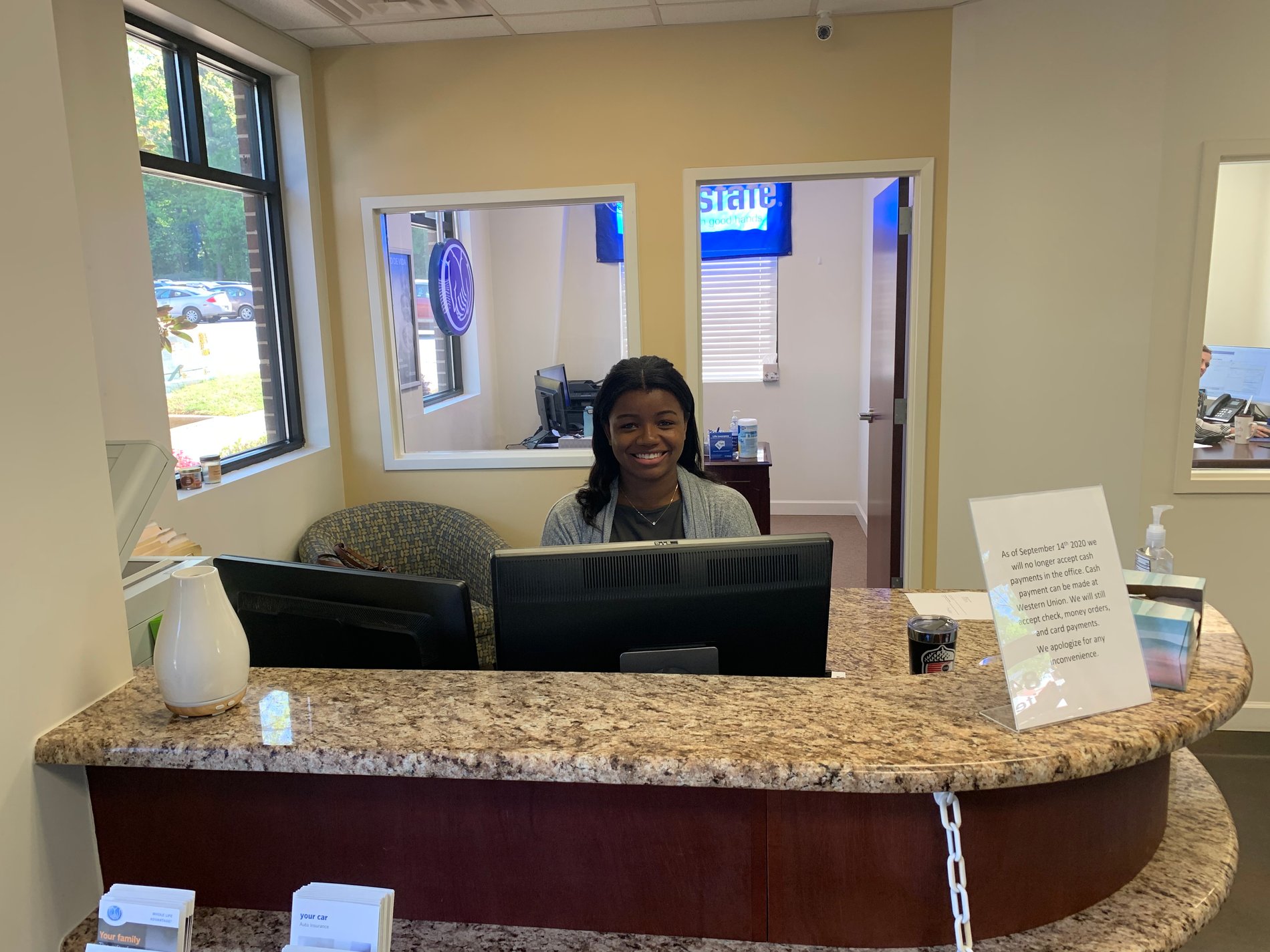 Kaelyn Sterling-Customer Service