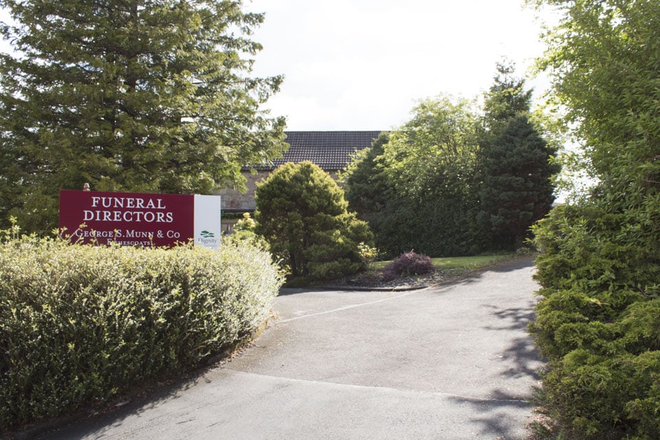 George S Munn Funeral Directors in Burnside, Rutherglen, Glasgow