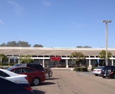 Vons Store Front Picture at 2606 Del Mar Heights Rd in Del Mar CA