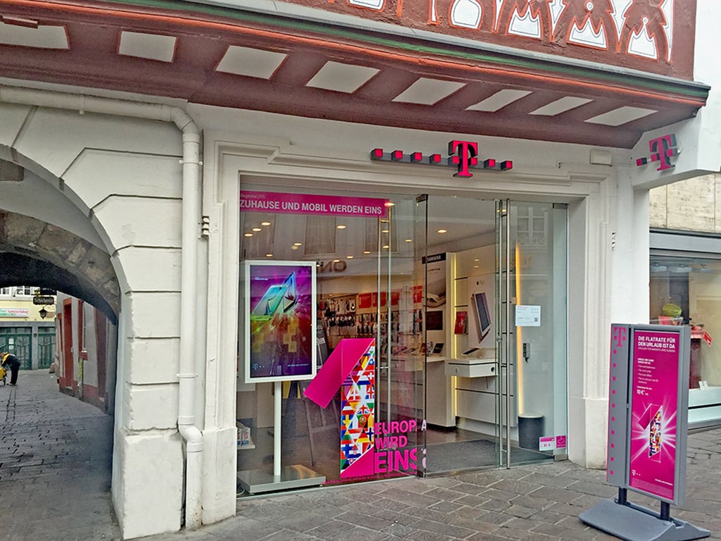 Store photo