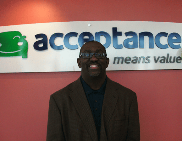 Welbon Garnett ? Welbon Garnett : Agent Photo