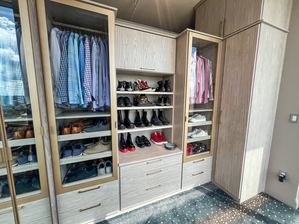Walk-in, reach-in custom closet by California Closets Charlotte North Carolina Walk-in, reach-in custom closet by California Closets Charlotte North Carolina