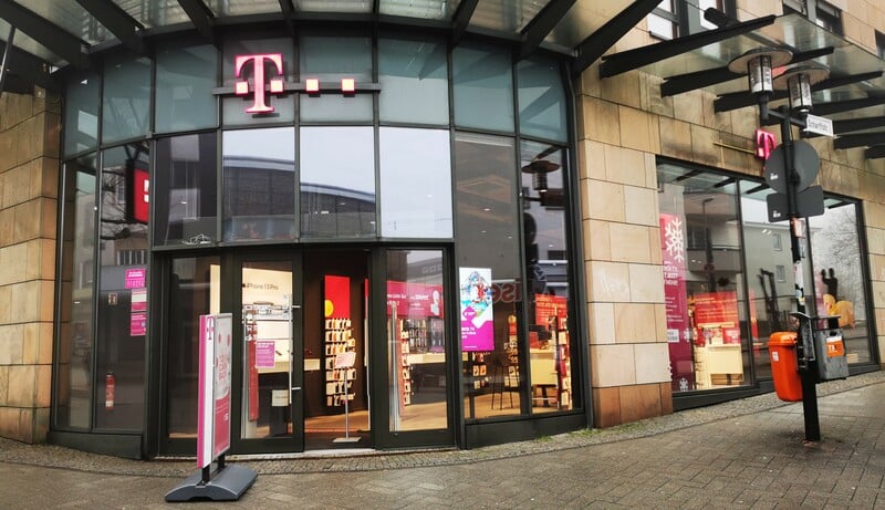 Store photo