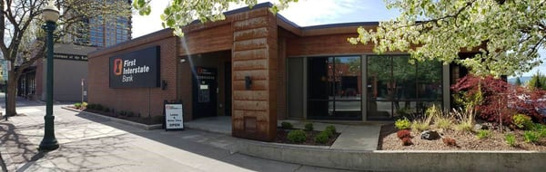 Exterior image of First Interstate Bank in Coeur d'Alene, Idaho.