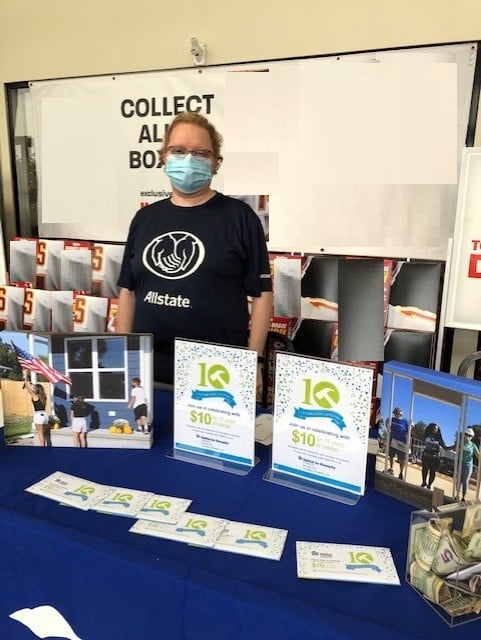 Helping Habitat for Humanity collect donations