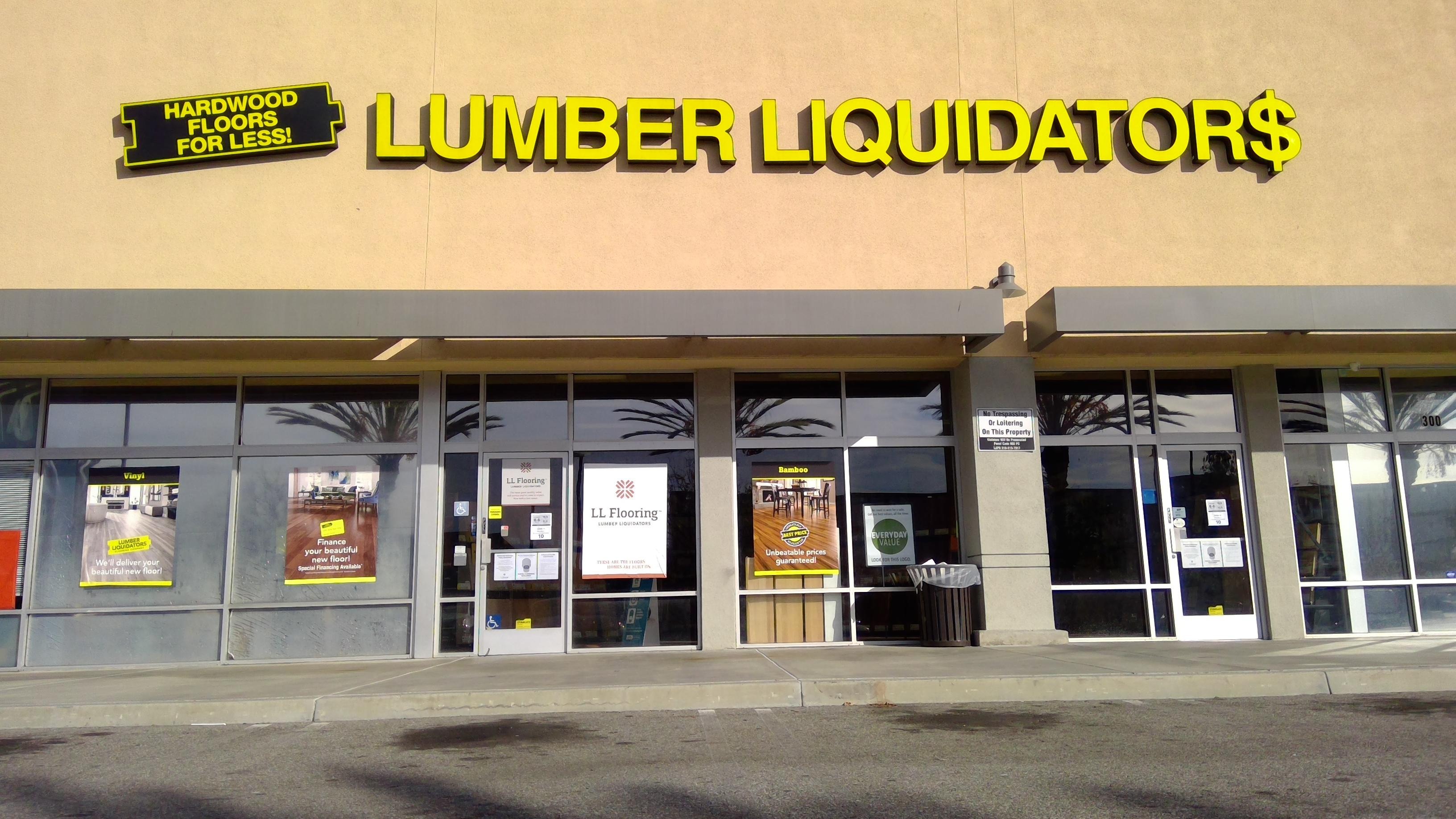 LL Flooring #1352 Torrance | 1431 West Knox Street | Storefront