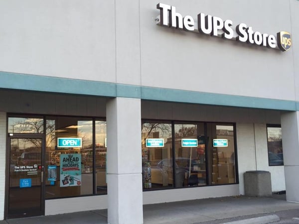 Facade of The UPS Store Arlington Square Shopping Center