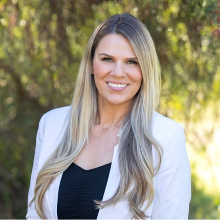 Photo of Betsy Edmunson