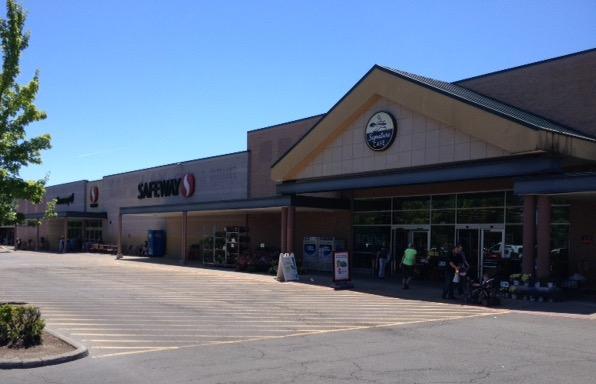 Safeway store front picture of 2836 Pacific Ave in Forest Grove OR