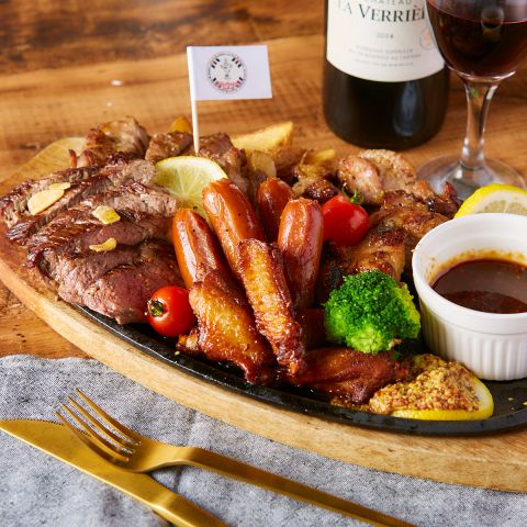 特製肉盛りプレート